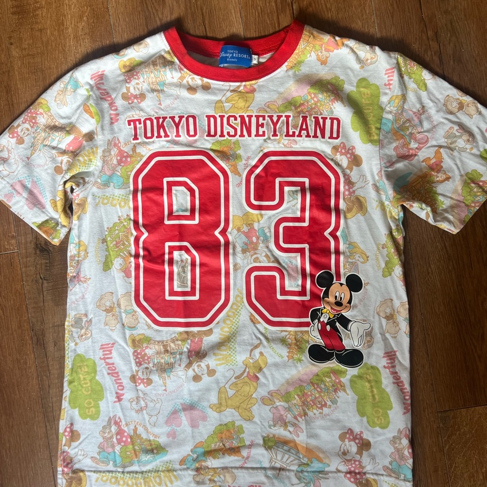 Tokyo Disneyland t shirt size Small. Never worn, without tags.